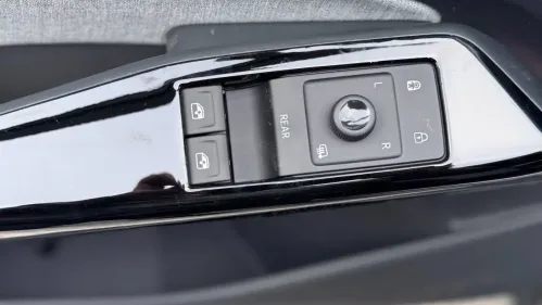 2025 Volkswagen ID.4 1V2DSPE81SC003329