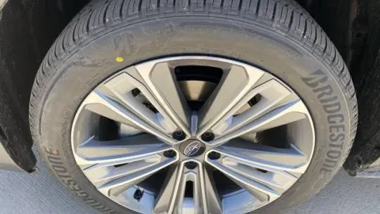 2025 Subaru Solterra JTMABABA0SA096395