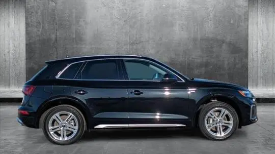 2024 Audi Q5 WA1G2AFY8R2132978