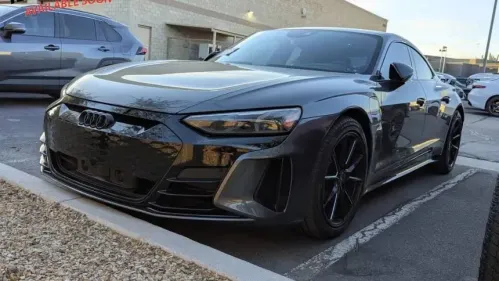 2022 Audi e-tron GT WAUCJBFW9N7002570