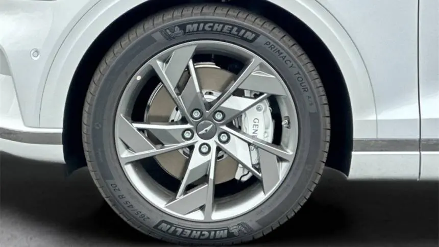 2025 Genesis Electrified GV70 5NMMCET14SH004775