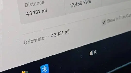 2023 Tesla Model Y 7SAYGDEE3PA070145