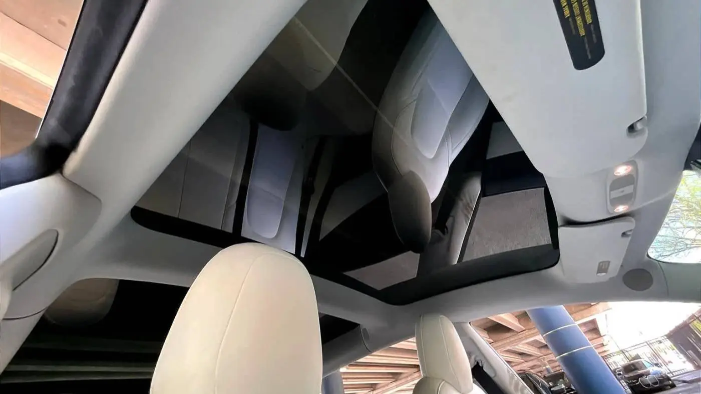2018 Tesla Model 3 5YJ3E1EB0JF181229
