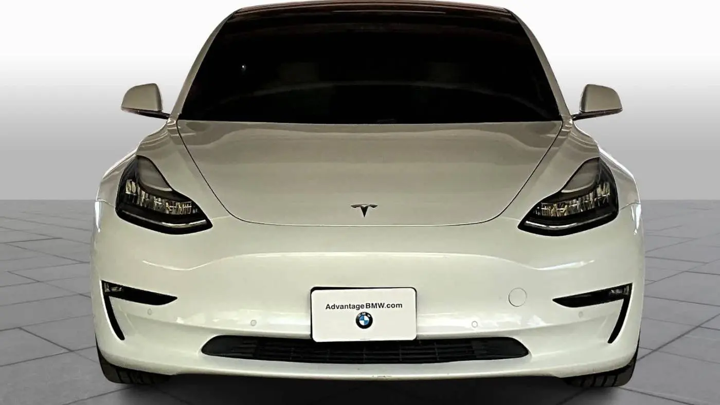 2018 Tesla Model 3 5YJ3E1EB0JF181229