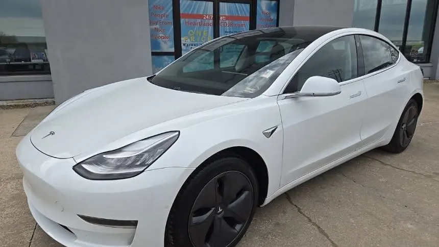 2019 Tesla Model 3 5YJ3E1EAXKF416664