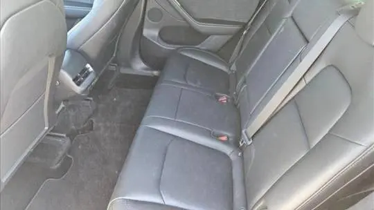 2023 Tesla Model Y 7SAYGDEE3PA070145