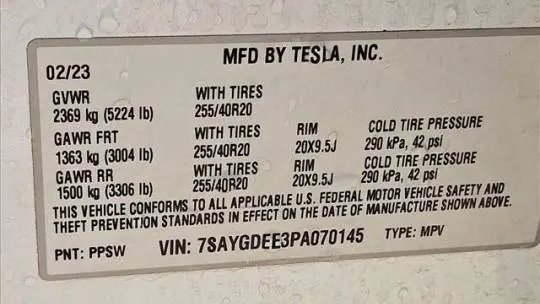 2023 Tesla Model Y 7SAYGDEE3PA070145