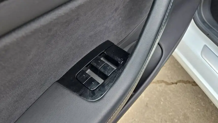 2019 Tesla Model 3 5YJ3E1EAXKF416664