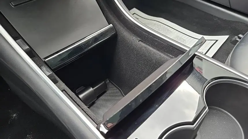 2019 Tesla Model 3 5YJ3E1EAXKF416664