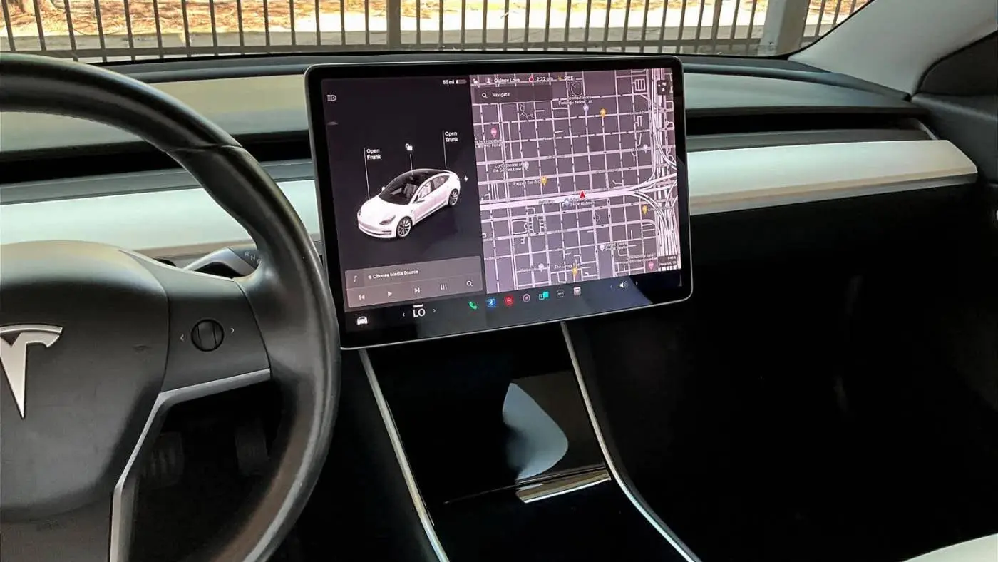 2018 Tesla Model 3 5YJ3E1EB0JF181229