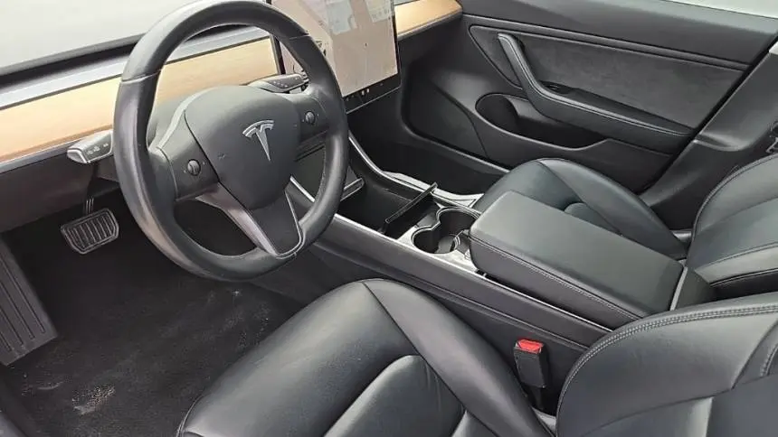 2019 Tesla Model 3 5YJ3E1EAXKF416664