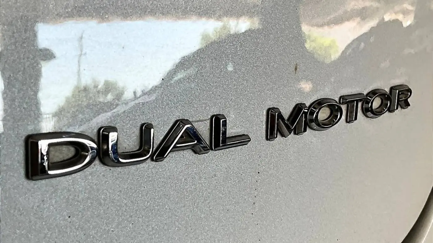 2018 Tesla Model 3 5YJ3E1EB0JF181229