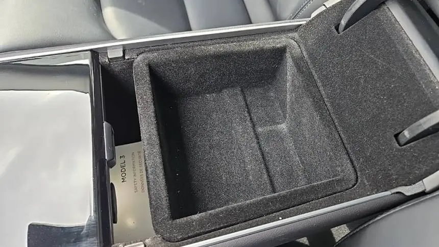 2019 Tesla Model 3 5YJ3E1EAXKF416664