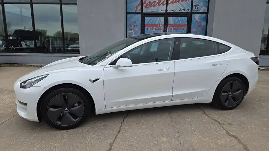 2019 Tesla Model 3 5YJ3E1EAXKF416664