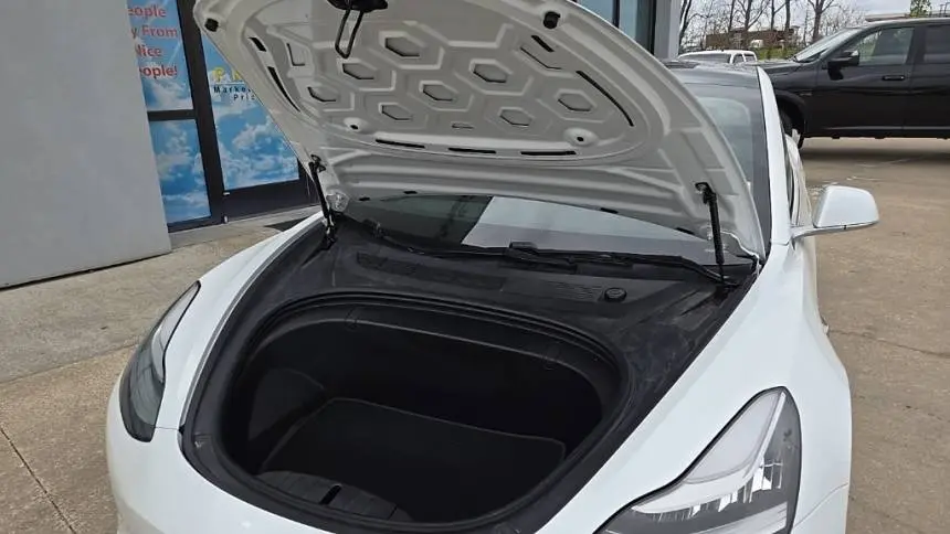 2019 Tesla Model 3 5YJ3E1EAXKF416664