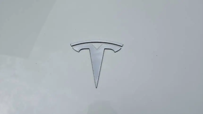 2019 Tesla Model 3 5YJ3E1EAXKF416664