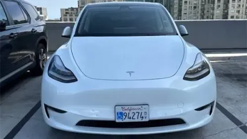 2022 Tesla Model Y 7SAYGDEEXNF329133