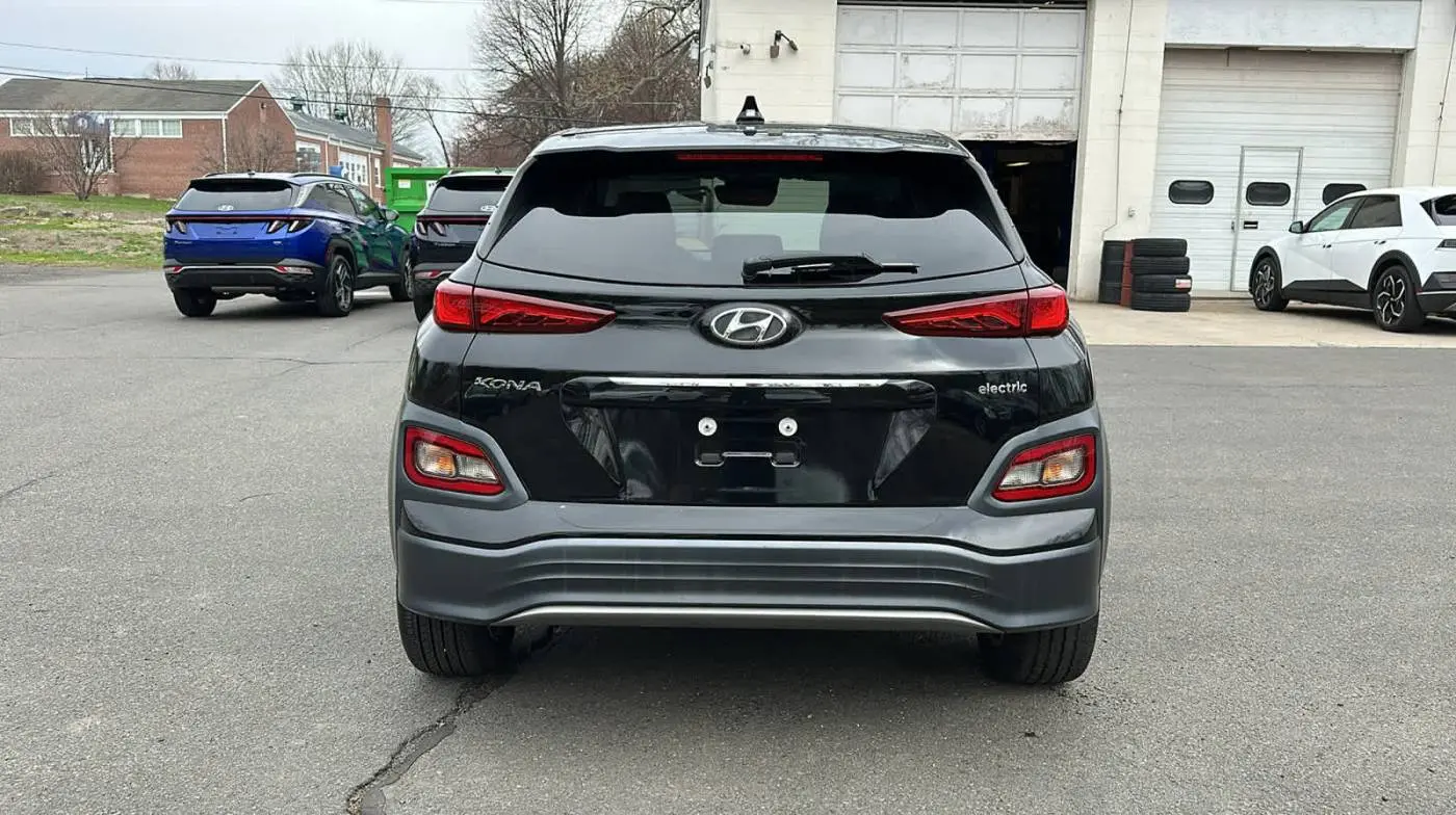 2021 Hyundai Kona Electric KM8K33AG1MU124950