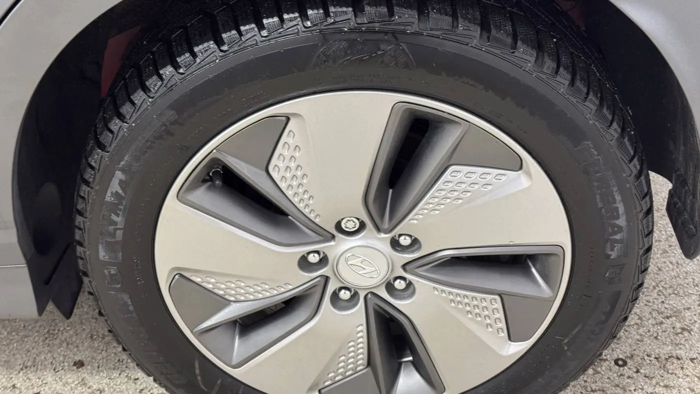 2019 Hyundai Kona Electric KM8K53AG8KU030121