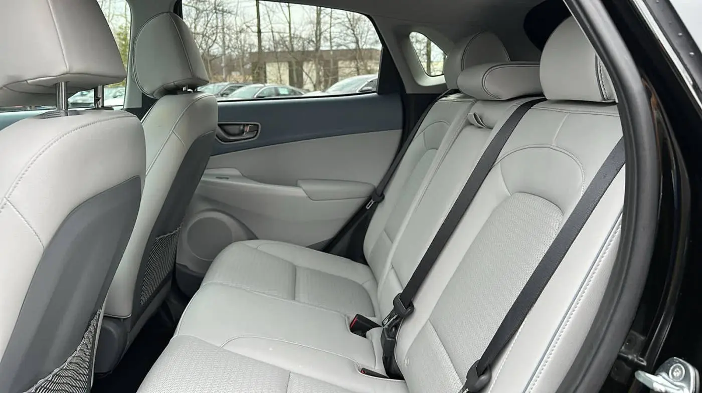 2021 Hyundai Kona Electric KM8K33AG1MU124950