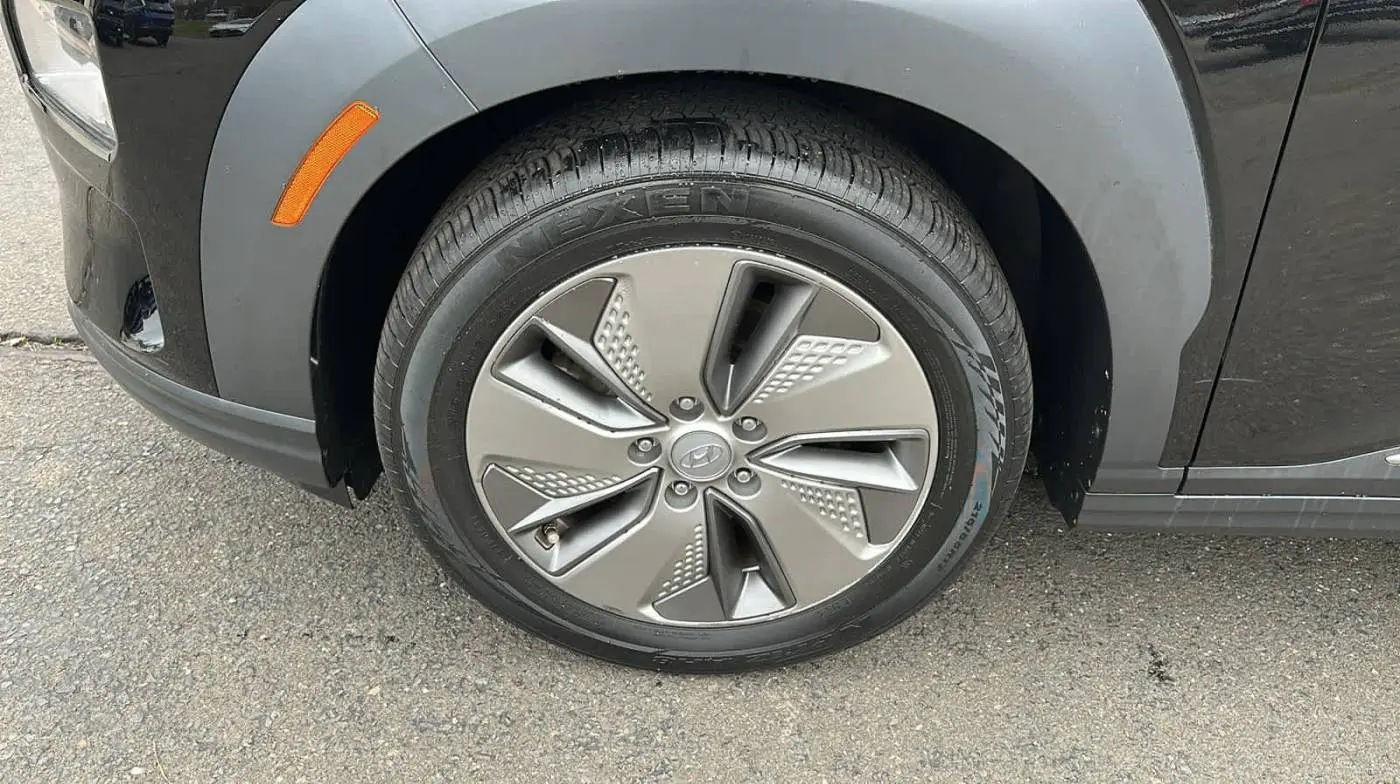2021 Hyundai Kona Electric KM8K33AG1MU124950
