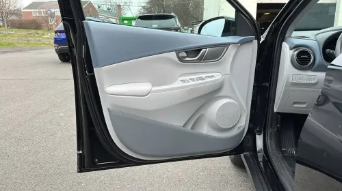 2021 Hyundai Kona Electric KM8K33AG1MU124950