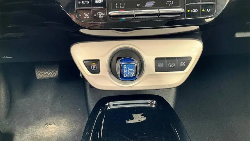2019 Toyota Prius Prime JTDKARFP7K3106056