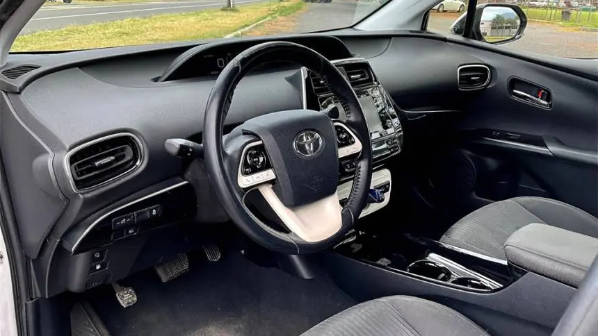 2019 Toyota Prius Prime JTDKARFP7K3106056