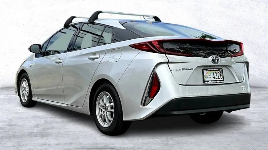 2019 Toyota Prius Prime JTDKARFP7K3106056