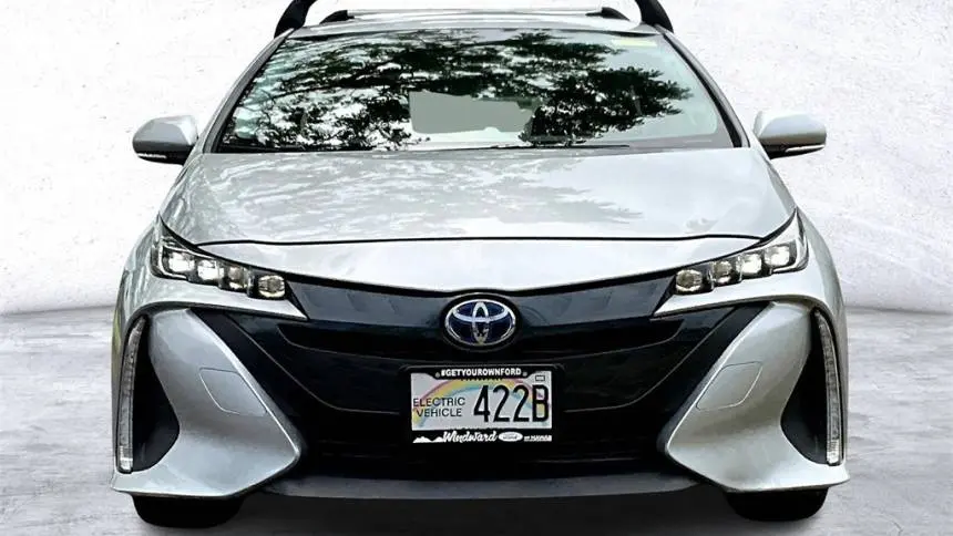 2019 Toyota Prius Prime JTDKARFP7K3106056