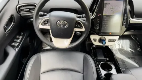 2017 Toyota Prius Prime - Images - 22