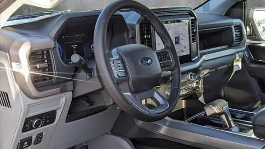 2025 Ford F-150 Lightning 1FTVW3LK5SWG10477