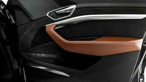 2019 Audi e-tron WA1VAAGE2KB025073
