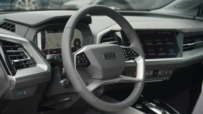 2025 Audi Q4 e-tron WA1MUBFZ4SP042358
