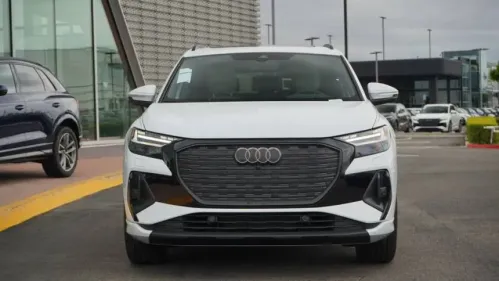 2025 Audi Q4 e-tron WA1MUBFZ4SP042358