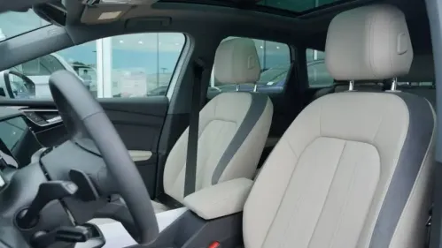 2025 Audi Q4 e-tron WA1MUBFZ4SP042358