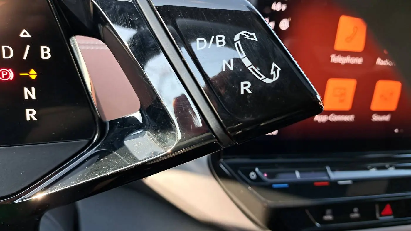 2021 Volkswagen ID.4 WVGUNPE24MP066565