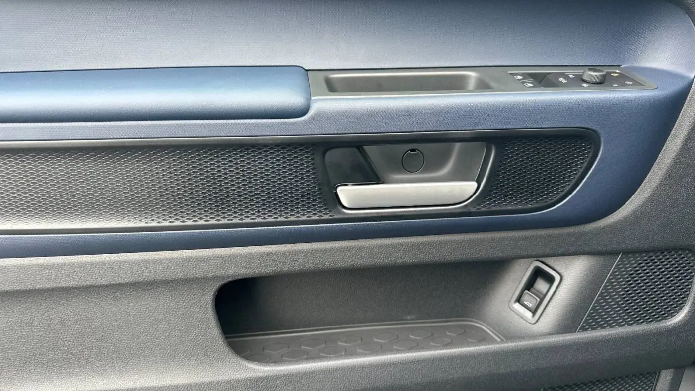 2025 Volkswagen ID.Buzz WVGAWVEB3SH019653