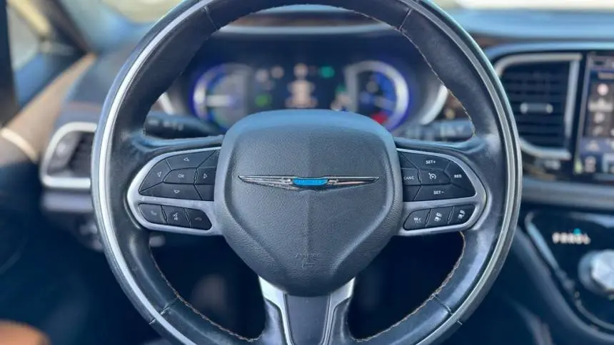 2021 Chrysler Pacifica 2C4RC1N71MR548451