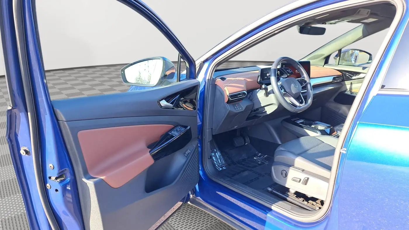 2021 Volkswagen ID.4 WVGUNPE24MP066565