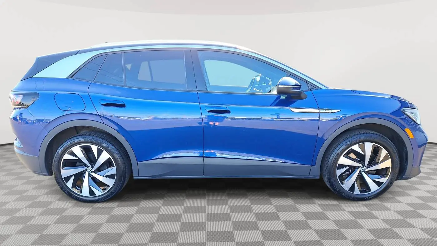 2021 Volkswagen ID.4 WVGUNPE24MP066565