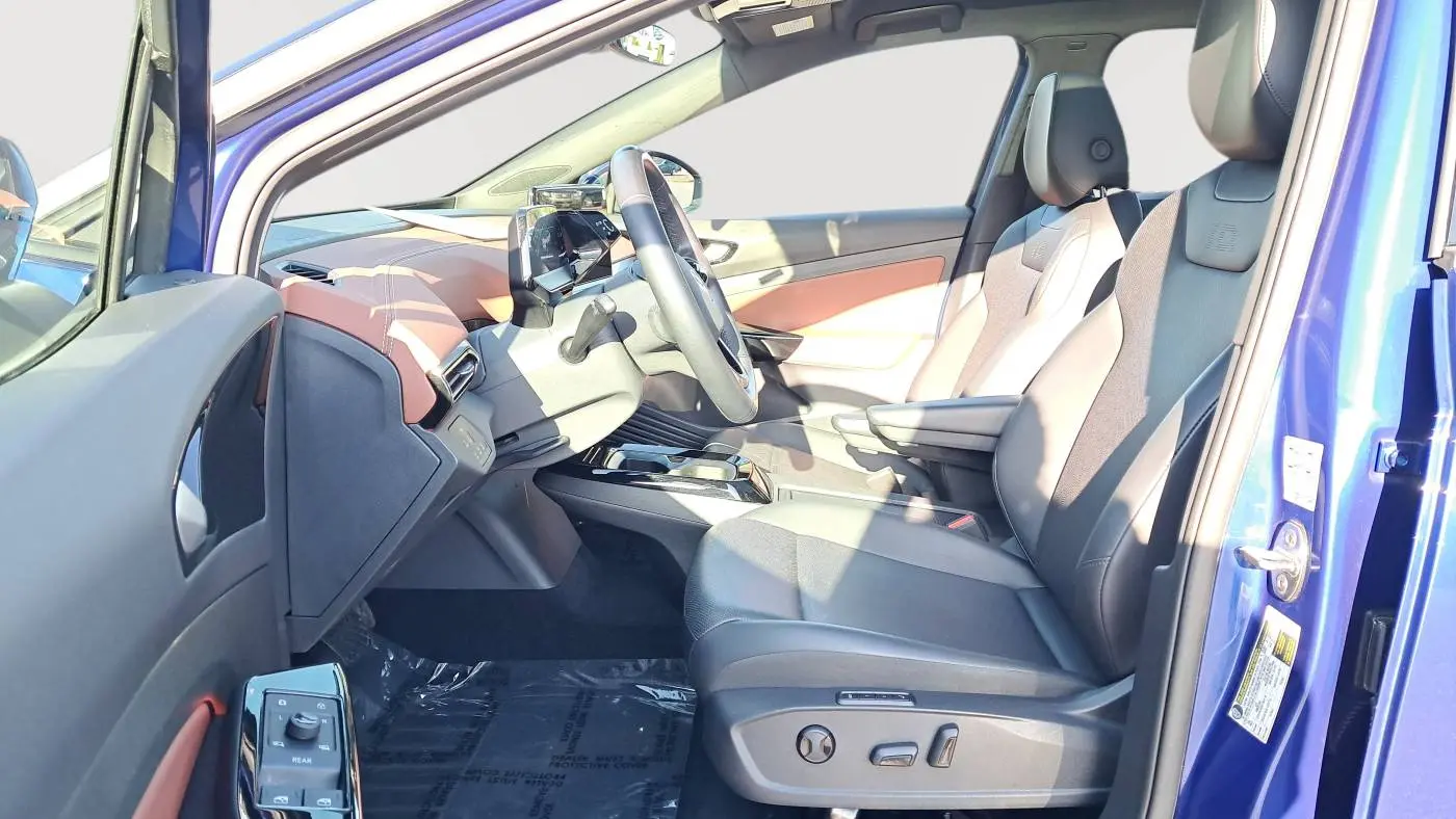 2021 Volkswagen ID.4 WVGUNPE24MP066565