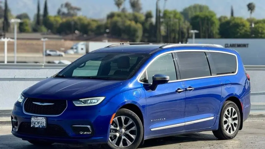 2021 Chrysler Pacifica 2C4RC1N71MR548451