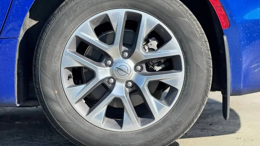 2021 Chrysler Pacifica 2C4RC1N71MR548451