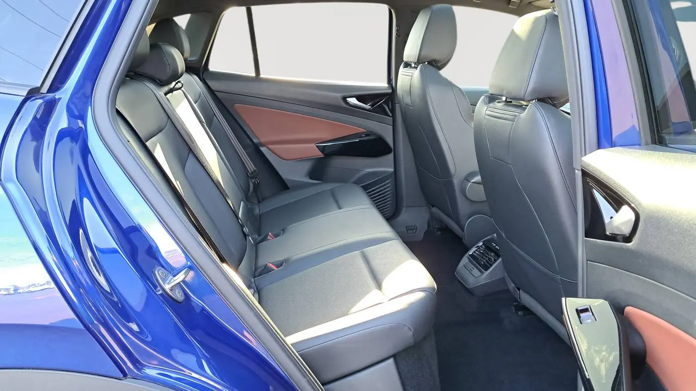 2021 Volkswagen ID.4 WVGUNPE24MP066565
