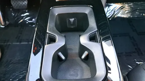 2021 Volkswagen ID.4 WVGUNPE24MP066565