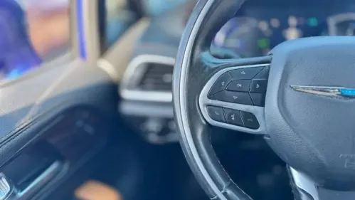 2021 Chrysler Pacifica 2C4RC1N71MR548451