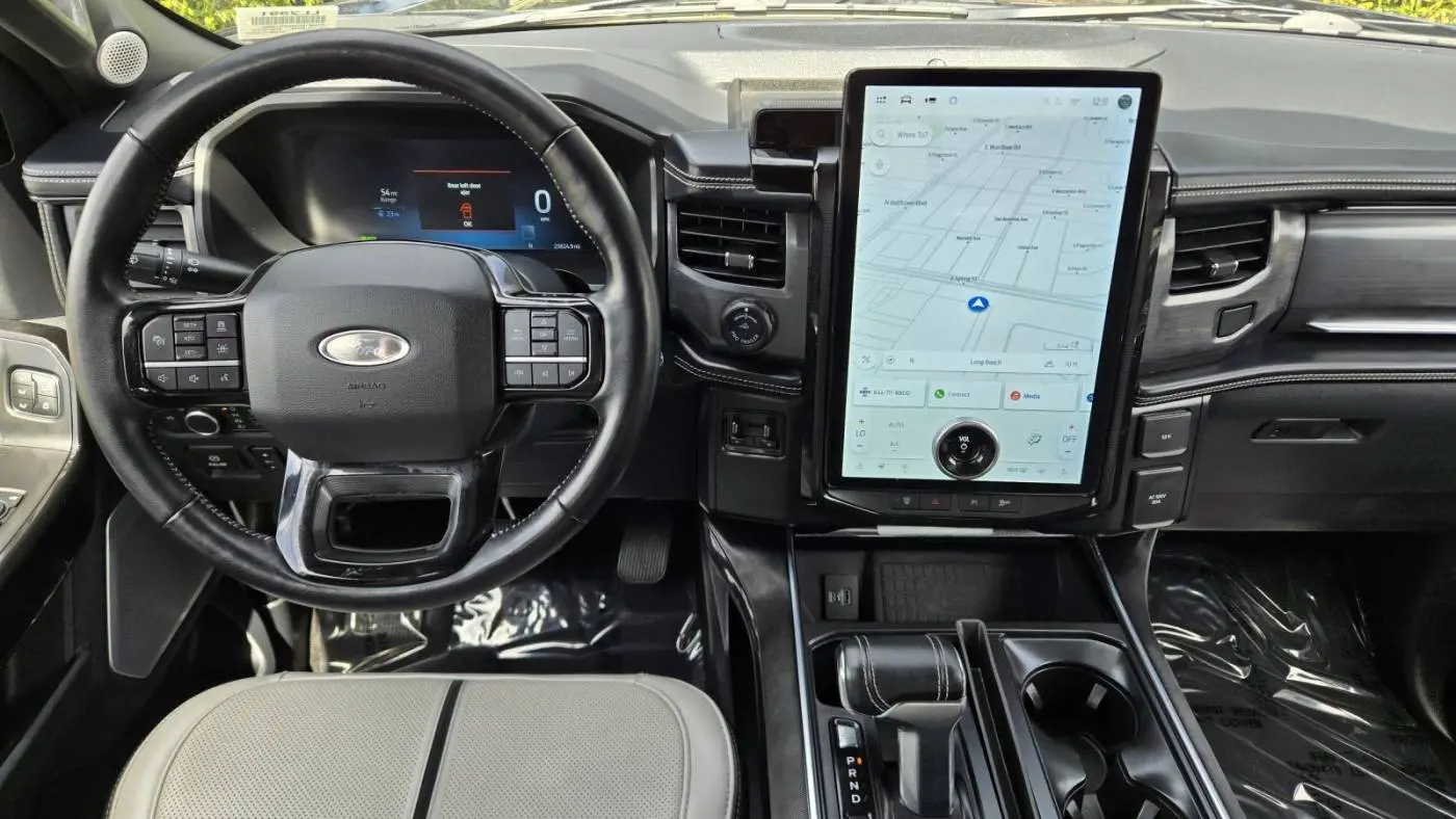 2022 Ford F-150 Lightning 1FT6W1EV2NWG10960