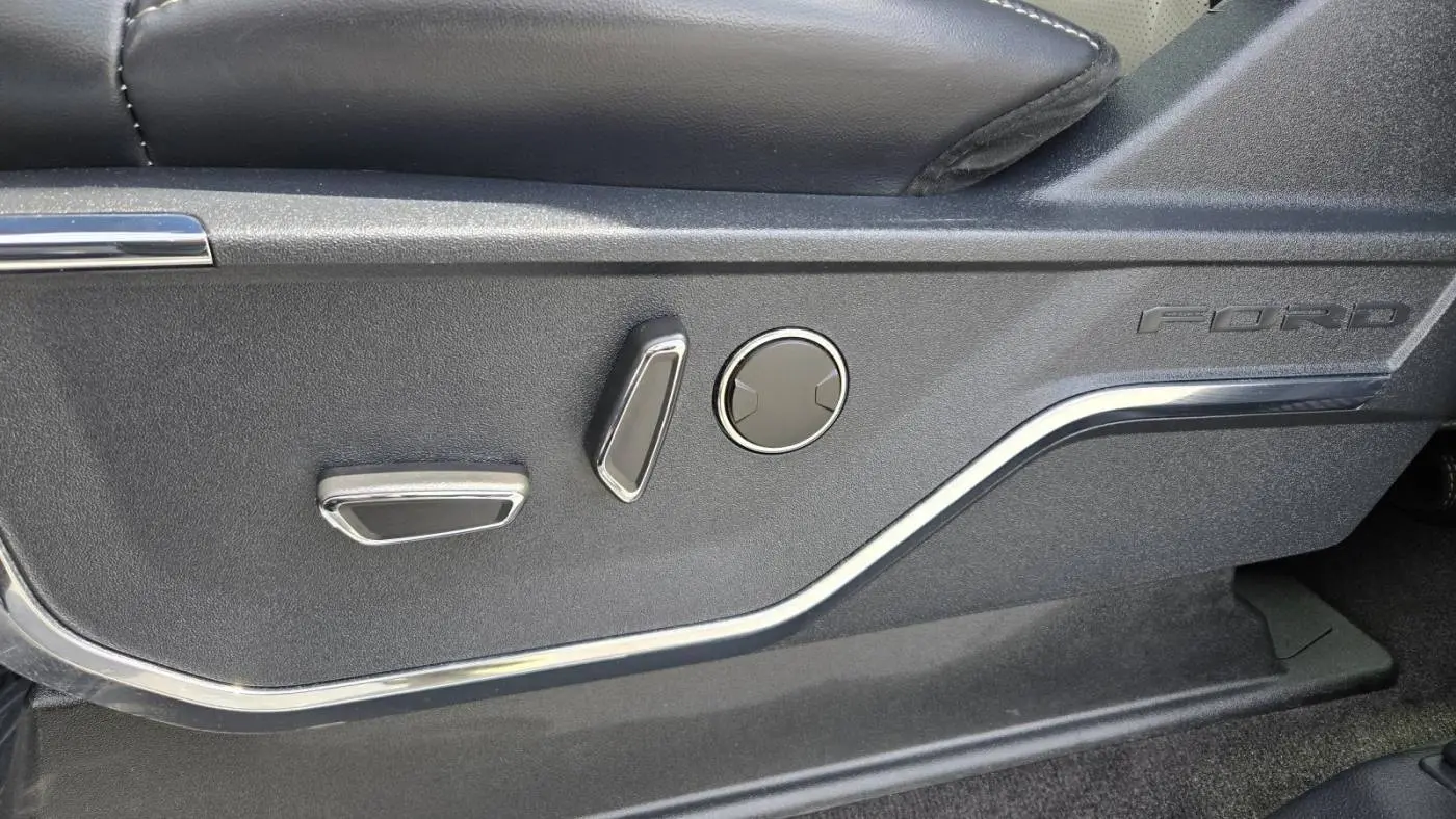 2022 Ford F-150 Lightning 1FT6W1EV2NWG10960