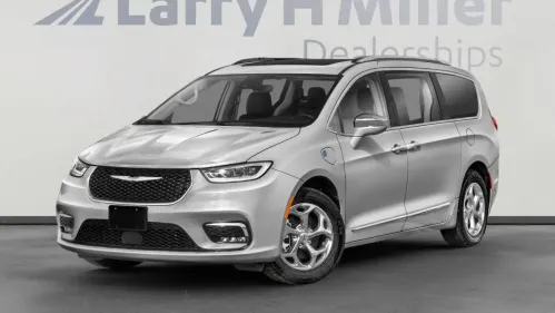 2022 Chrysler Pacifica 2C4RC1L75NR124212